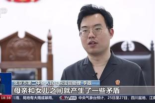 半场-红魔攻击群哑火仅1脚打门 曼联暂0-0诺丁汉森林